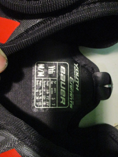 Load image into Gallery viewer, Used Bauer LIL Sport Youth M/M Chest Protector
