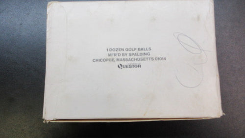 Vintage Spalding Questor 1 Dozen Golf Balls