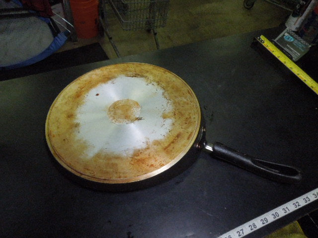 Load image into Gallery viewer, Used Tefal Tempo Flame Non Stick Tawa Pan
