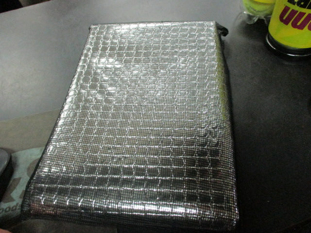 Load image into Gallery viewer, Used Coghlans All- Purpose Thermal Blanket
