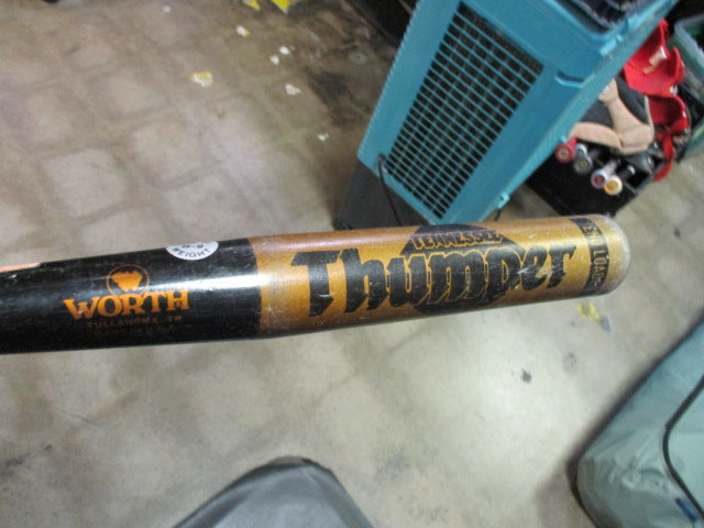 Load image into Gallery viewer, Used Vintage Worth Tennessee Thumper 34&quot; 33 oz Model SBC15T Softball Bat
