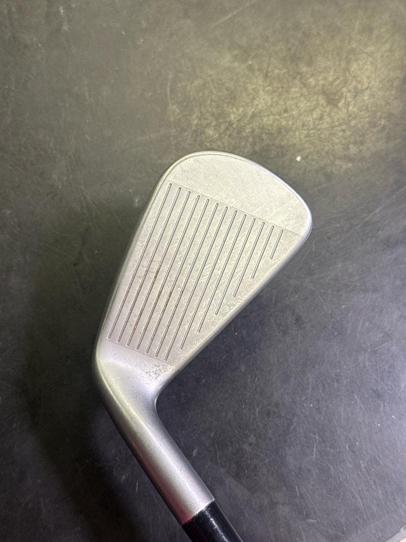 Load image into Gallery viewer, Used TaylorMade Tung. P-790 Right Hand 4 Iron
