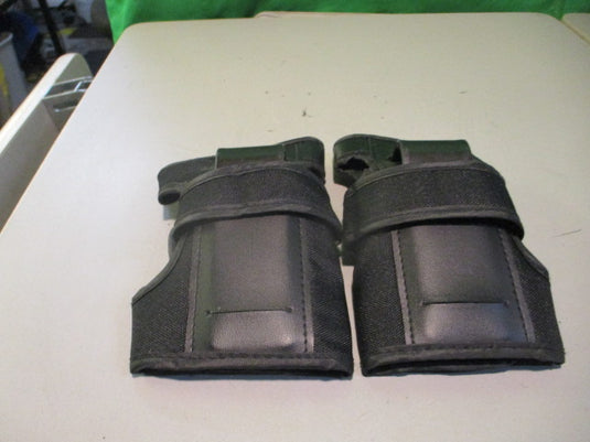 Used Spofine Adult Skating Wrist Guards