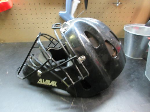 Load image into Gallery viewer, Used All-Star MVP-PRO Catchers Helmet - 6 1/4 - 7

