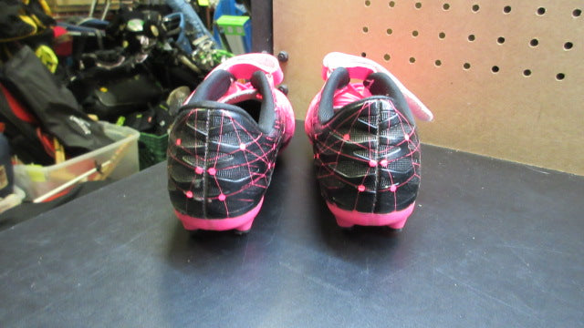 Load image into Gallery viewer, Used Hanani Soccer Cleats - Size 1
