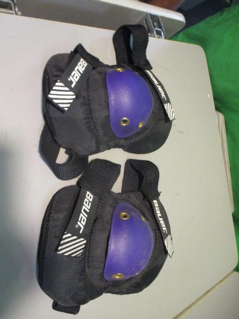 Used Bauer Adult Skating Knee Pads