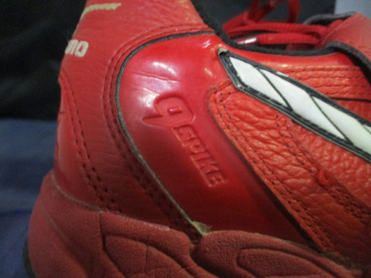 Used Mizuno 9 Spike Cleats Adult Size 7