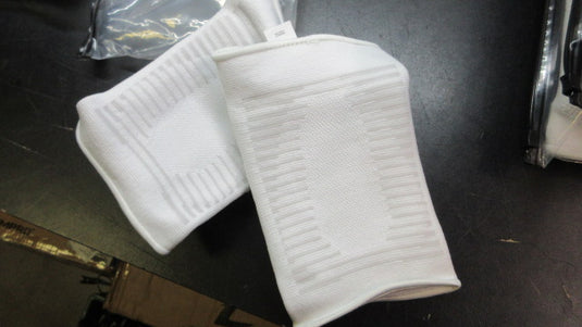 Under Armour UA Strive Volleyball Knee Pads - Size Small