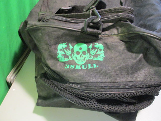 Load image into Gallery viewer, Used 3 Skull Duffell Bag
