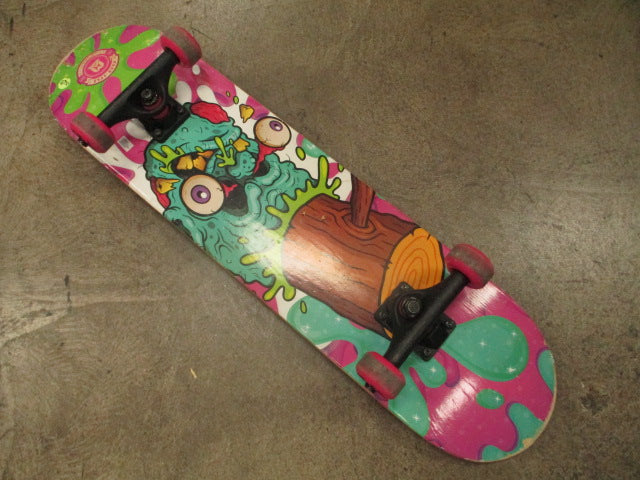 Load image into Gallery viewer, Used Madd Gear Complete Skateboard
