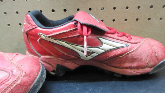 Used Mizuno Softball Cleats - Size 7