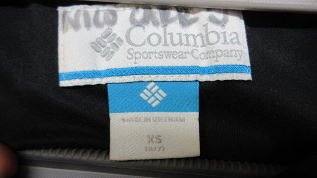 Load image into Gallery viewer, Used Columbia Kids Fleece Coat - Size XS
