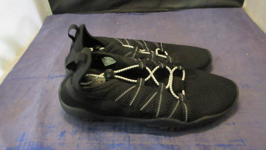 Used All In Motion Water Shoes Size 6