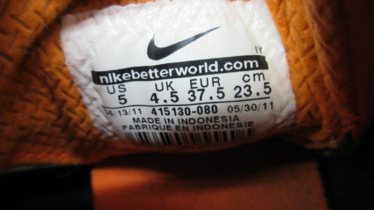 Used Nike Bomba Indoor Soccer Shoes - Size 5
