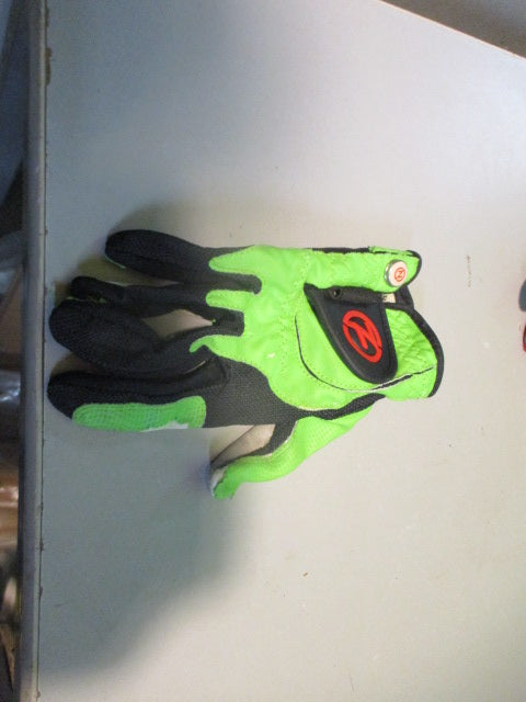 Load image into Gallery viewer, Used Zero Friction Youth Golf Glove - RH Has Wear
