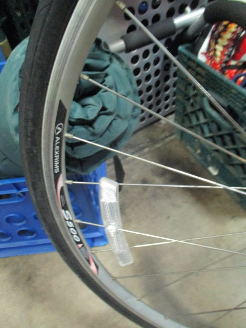 Load image into Gallery viewer, Used Specialized Vita Elite 54cm 21 Speed Womens Bike
