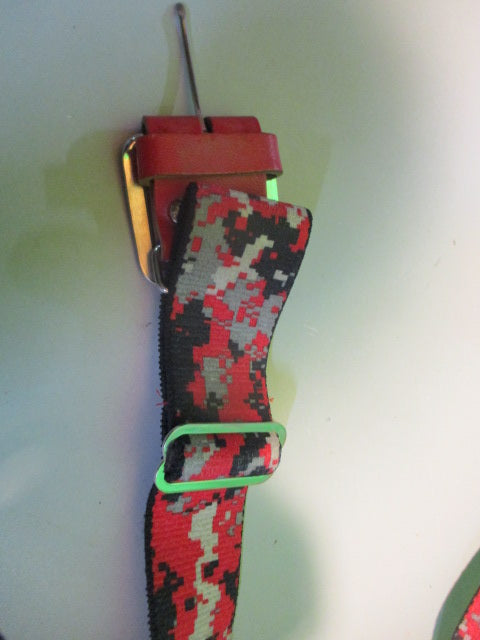 Used TCK Adult Red Camo Baseball Belt