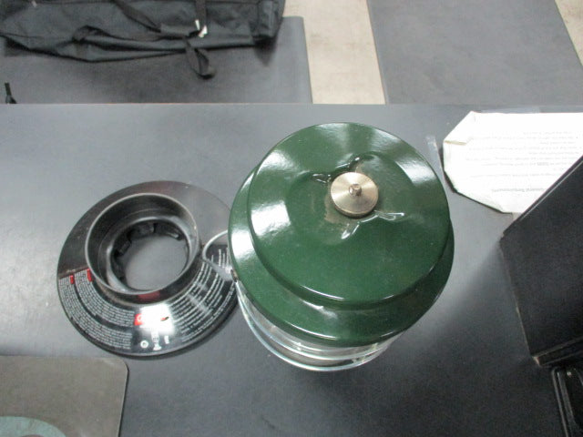 Load image into Gallery viewer, Used Coleman Northstar 2500 Lumens 1-Mantle Propane Lantern
