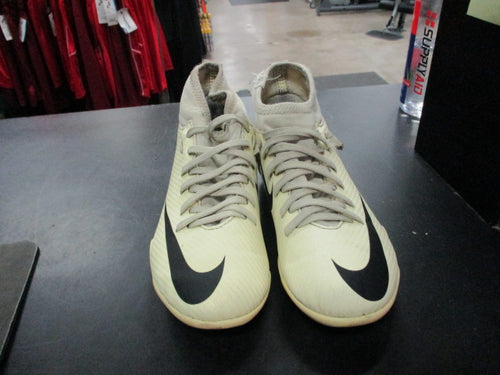 Used Nike Mercurial Size Youth 1 Soccer Cleats