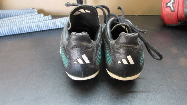Load image into Gallery viewer, Used Adidas Soccer Cleats - Size Youth 11k
