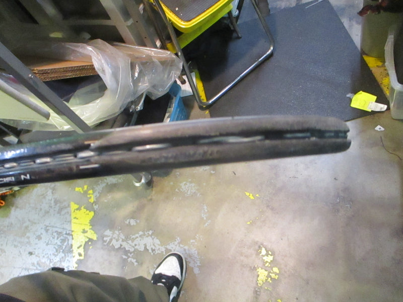 Load image into Gallery viewer, Used Dunlop Precision 98 Tour 27" Tennis Racquet
