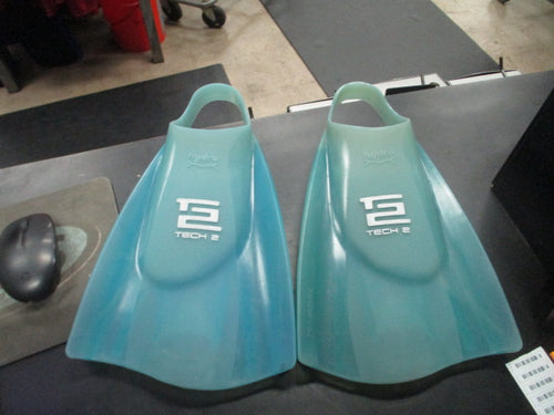 Used Hydro Tech 2 Swim Fins Size 10-11