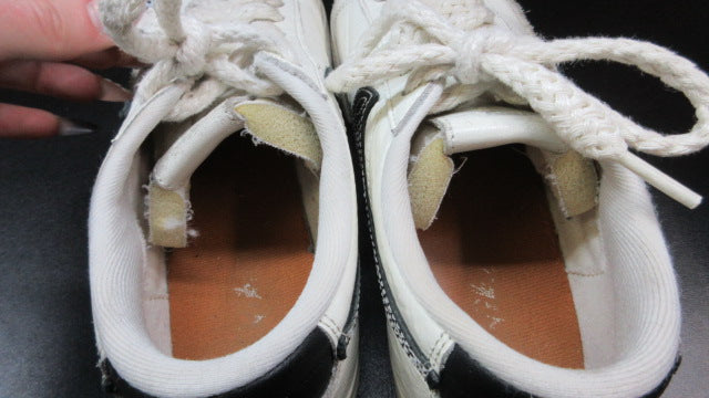 Load image into Gallery viewer, Used Nike Blazer Low Platform Women's Sneakers - Size 7
