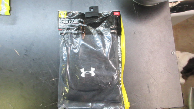 Load image into Gallery viewer, Under Armour Volleyball Knee Pads - Size L/XL
