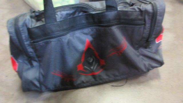 Load image into Gallery viewer, Used Duffle Bag
