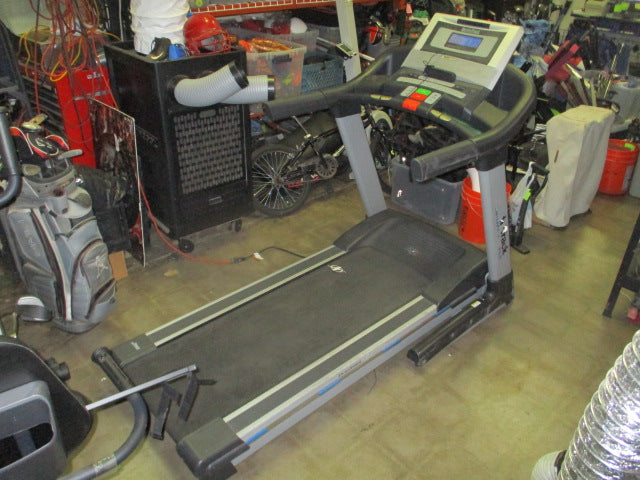 Load image into Gallery viewer, Used Nordic Track Commercial 1500 Folding Treadmill
