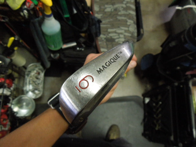 Load image into Gallery viewer, Used Magique Right Hand 6 Iron
