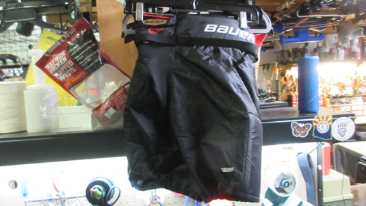 Used Bauer LIL Sport Hockey Breezers - Youth Large