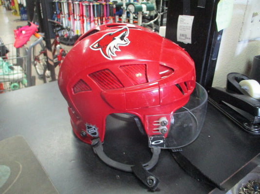 Used Reebok Hockey Helmet Size 6 7/8 - 7 3/8