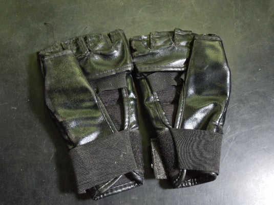 Used SUTENG Sub-Mitt MMA Muy Thai Fingerless Training Gloves