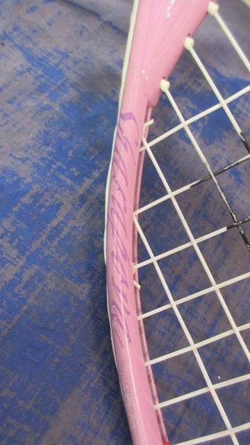 Load image into Gallery viewer, Used Prince Wimbeldon Sharapova 27&quot; Tennis Racquet - wear on rim

