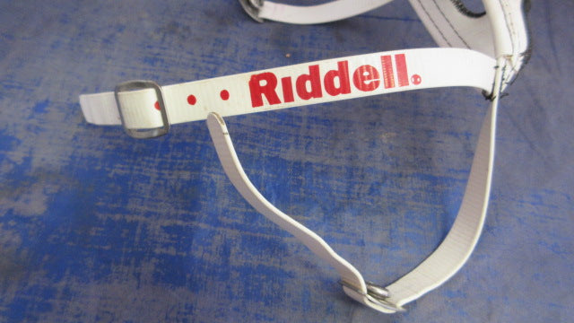 Load image into Gallery viewer, Used Riddell Chin Strap
