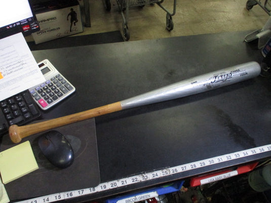 Used Louisville Slugger Pro Wood Commemorative Toronto Bluy Jays Bat 30 in 23 oz