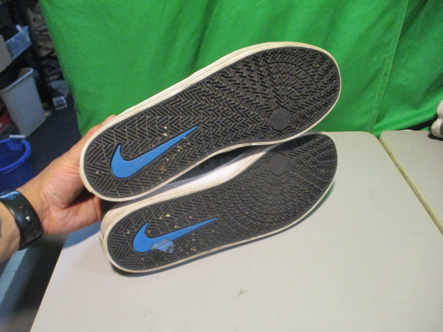 Load image into Gallery viewer, Used Nike Check Solarsoft Size 12 Sneakers
