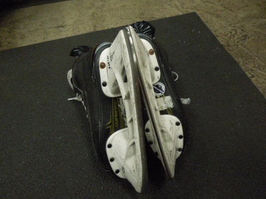 Used Bauer Supreme S27 Hockey Skates Size 4 Heavy Use