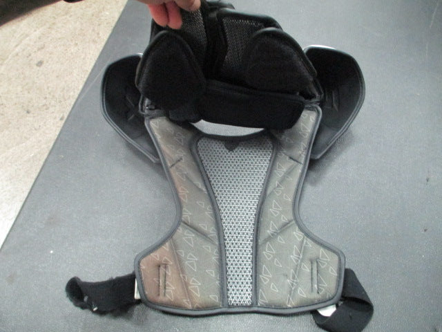 Load image into Gallery viewer, Used STX Cell IV Size Large Lacrosse Shoulder Pads
