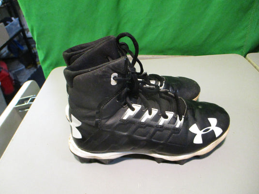 Used Under Armour Renegade Size Youth 1.5 Cleats