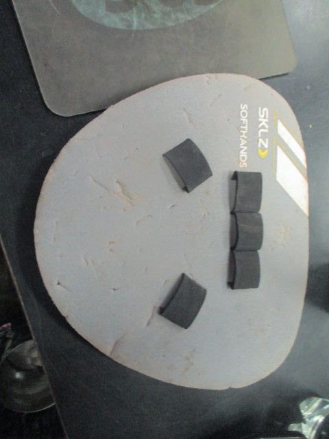 Used SKLZ Softhands Training Mitt