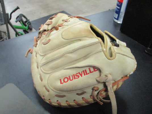 Used Louisville Sluger 125 Series RHT Catchers Glove  (Need lace In Pocket)