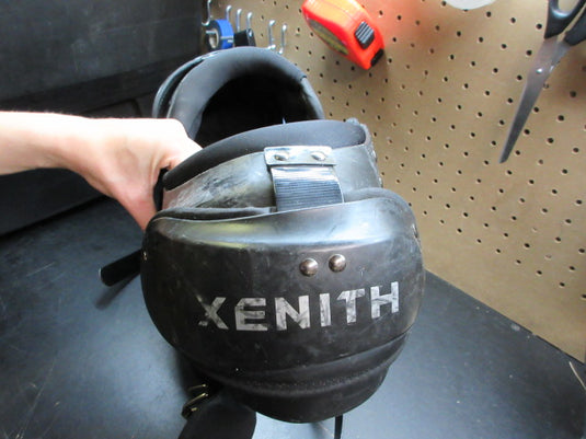 Used Xenith Flyte 2 TD Football Shoulder Pads - Youth Medium