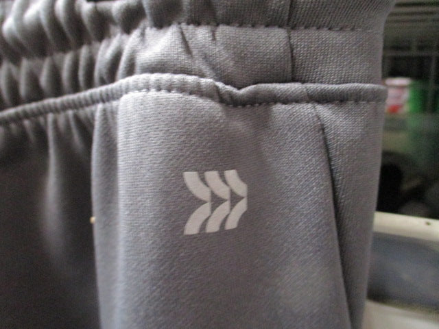 Load image into Gallery viewer, Used All In Motion Sweat Pants Youth Size XL(16)
