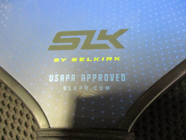 Load image into Gallery viewer, Used SLK Latituade Graphite Pickleball Paddle
