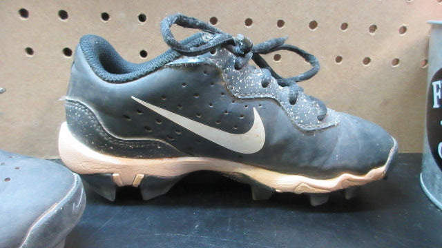 Load image into Gallery viewer, Used Nike Men's Alpha Huarache 4 Keystone Baseball Cleats - Size Youth 1
