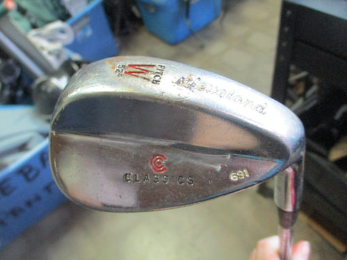 Used Cleveland Classics 691 52 Degree Wedge