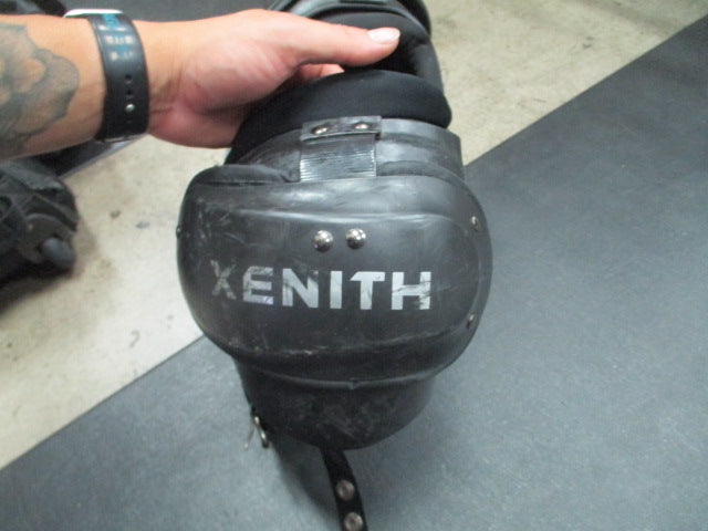Load image into Gallery viewer, Used Xenith Velocity 2 TD Youth Small Football Shoulder Pads
