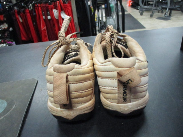 Load image into Gallery viewer, Used Under Armour Size Youth 2 Cleats
